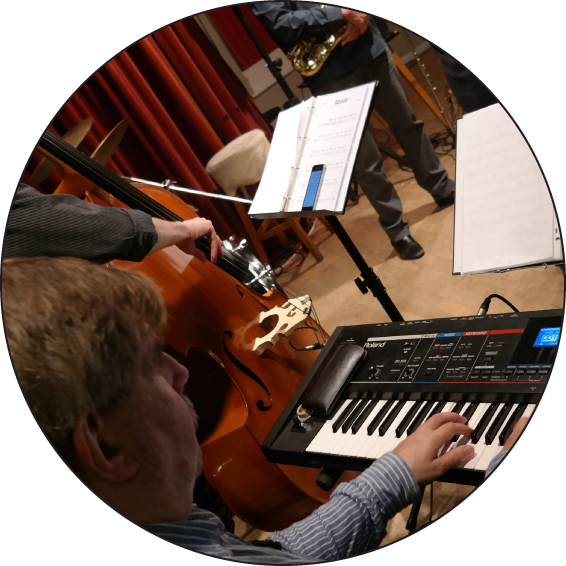 Keyboard Players photo